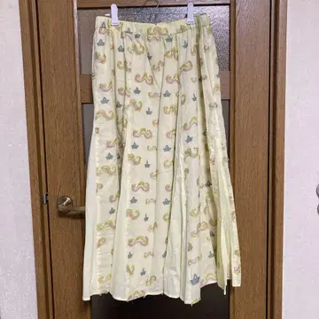 호코모모라 스커트 40