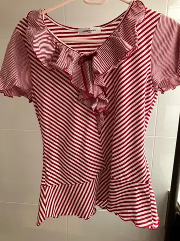 GALLERIA MISTI 반팔 프릴 스트라이프 셔츠