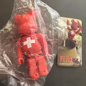 베어브릭 BE@RBRICK FLAG