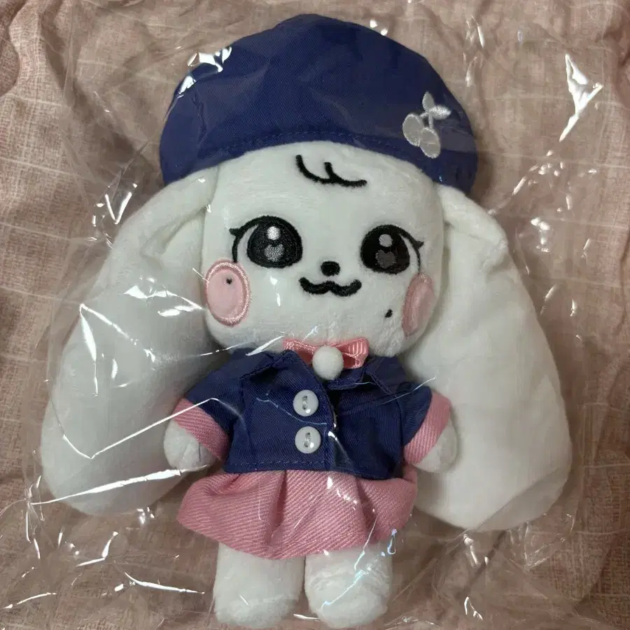 IVE MINIVE SCHOOL POPUP 30cm ぬいぐるみ イソ IVE イソ ぬいぐるみ MINIVE ミニブ - ぬいぐるみ・マスコット