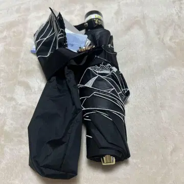 새상품 뷰 란스 열차단 차광 접이식 우산 우천 겸용 양산 정가 15400