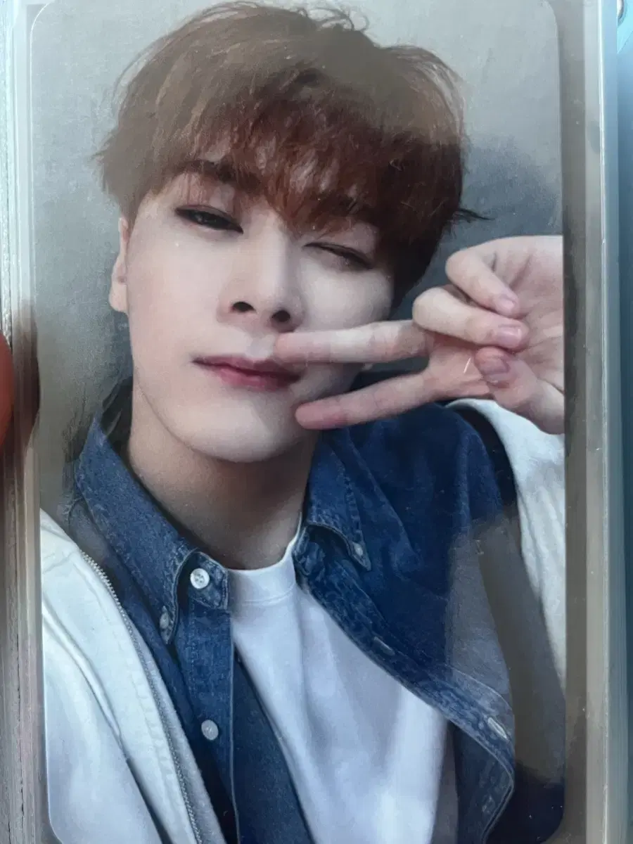 아스트로 문빈 레퓨지 포카