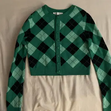 ZARA 아가일 무늬 크롭 가디건