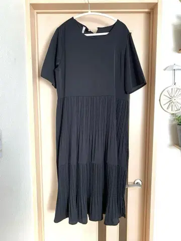 블랙 플리츠 반팔 원피스 XL