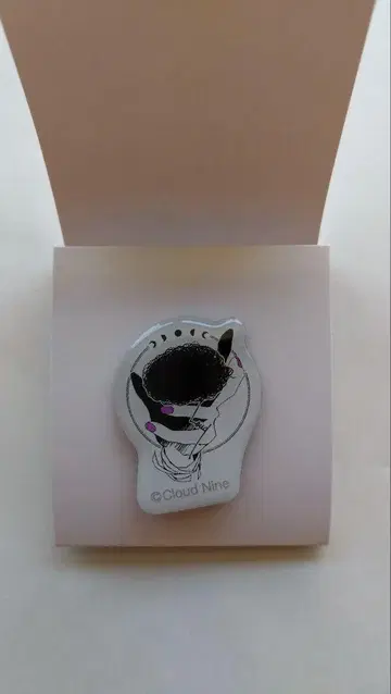 클라우드 나인 히라테 유리나 핀 배지