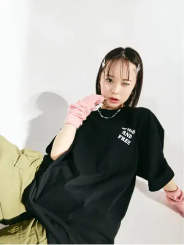 사쿠틴 티셔츠 /WEGO 블랙 프리 사이즈