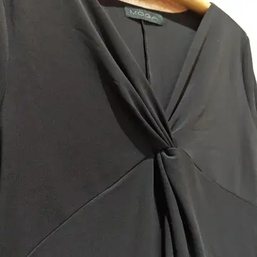 MOGA 블랙 원피스