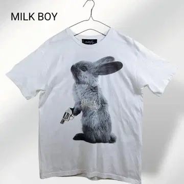 새상품급 MILKBOY 토끼 티셔츠