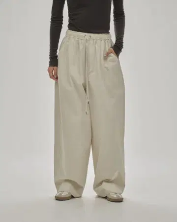 TODAYFUL Easy Chino Pants 38 에크루