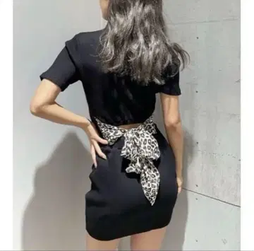 제이다 블랙 반팔 미니 원피스 허리 리본 포함