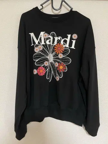 mardi mercredi 마르디메크르디 맨투맨 BLOSSOM