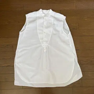 MACPHEE 슬리브리스 블라우스