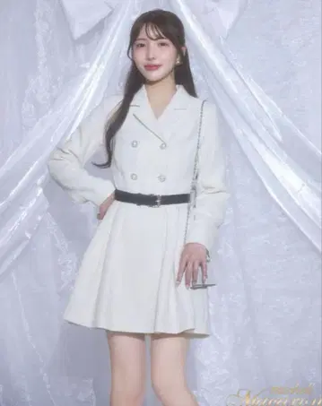 미사용 새상품 미셸 마카롱 트위드 플레어 원피스 XS