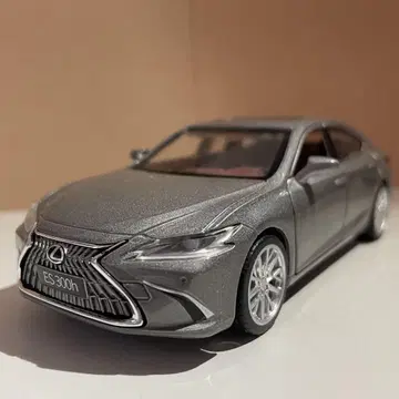 렉서스 ES300h 1/32 그레이