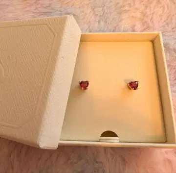 스와로브스키 SWAROVSKI 귀걸이 하트