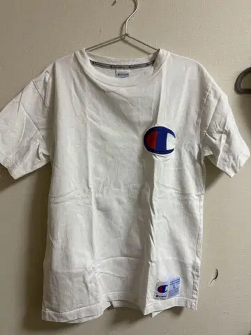 챔피온 화이트 티셔츠 L 사이즈
