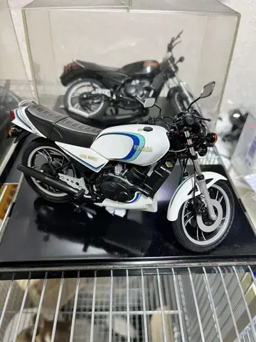 타미야 1/12 rz350 완성품