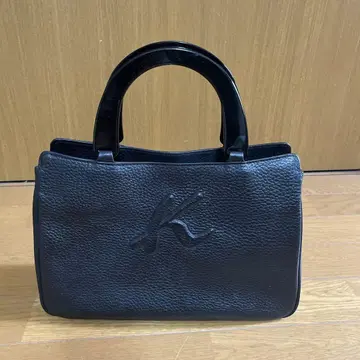 블랙 가죽 핸드백 외부 포켓 부착