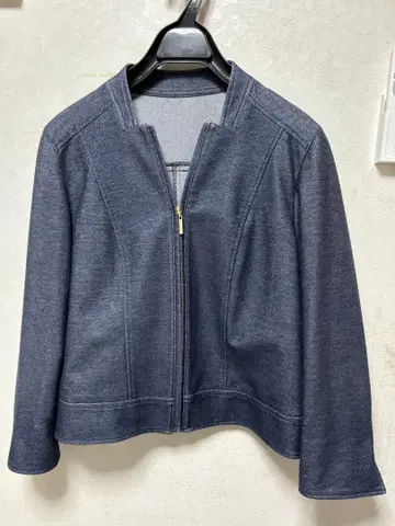 COUP DE CHANCE 노카라 자켓 다크 블루 데님 스타일