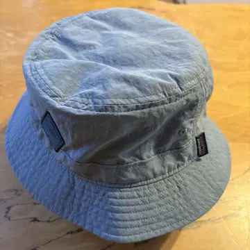 Patagonia 버킷 햇 그레이