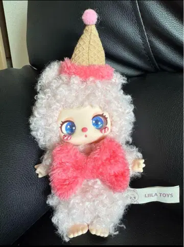 Liila's Luky cat 리미티드 에디션 봉제 인형