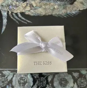 THE KISS 페어링