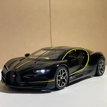 부가티 투르비옹 1/32 블랙