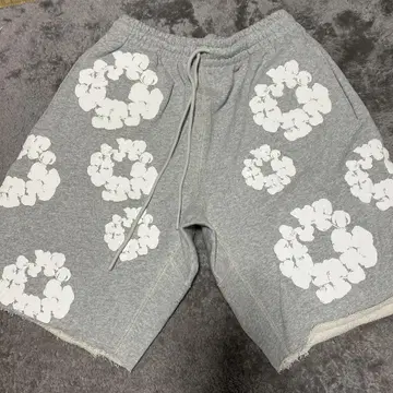 Denim Tears 하프 팬츠