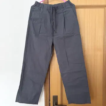 URBAN RESEARCH DOORS 그레이 와이드 팬츠