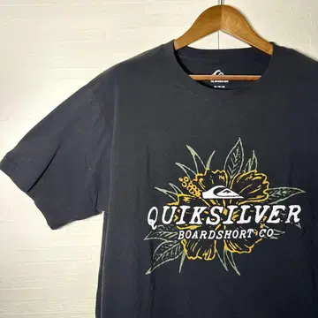 Quiksilver 퀵실버 티셔츠