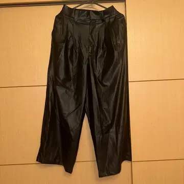 LILL 턱 와이드 벌룬 팬츠