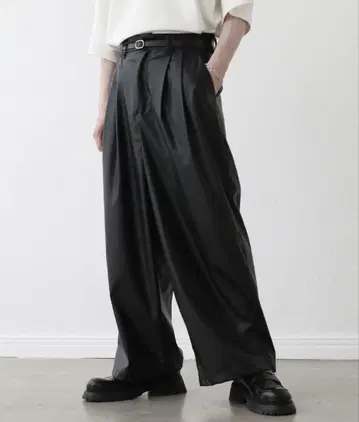 LILL 턱 와이드 벌룬 팬츠