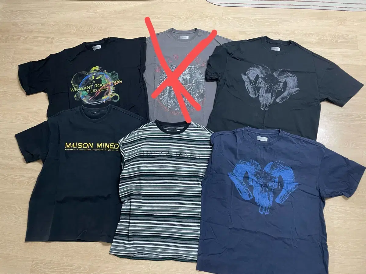 Maison Mined Short Sleeve T-shirts Bulk