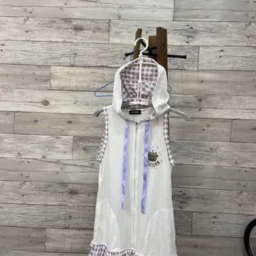 PEACE NOW 후드 부착 후드티