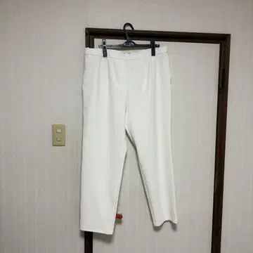 레리안 화이트 팬츠