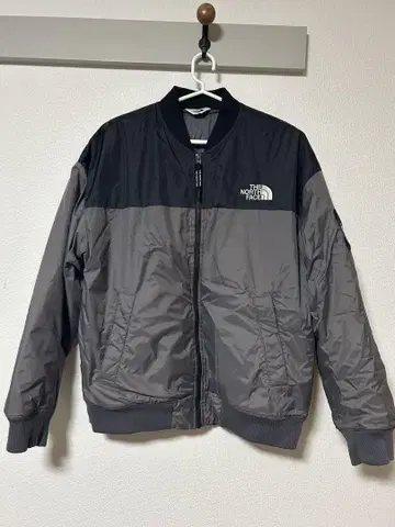 THE NORTH FACE 나일론 자켓 그레이/블랙