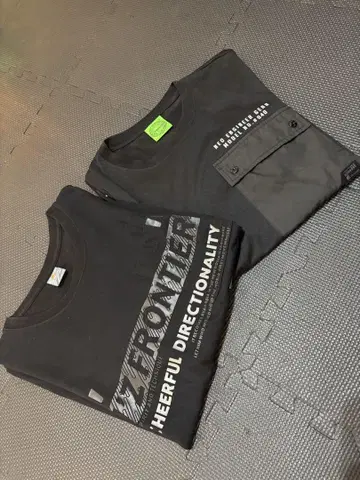 아이즈 프론티어 티셔츠 2장 세트 판매