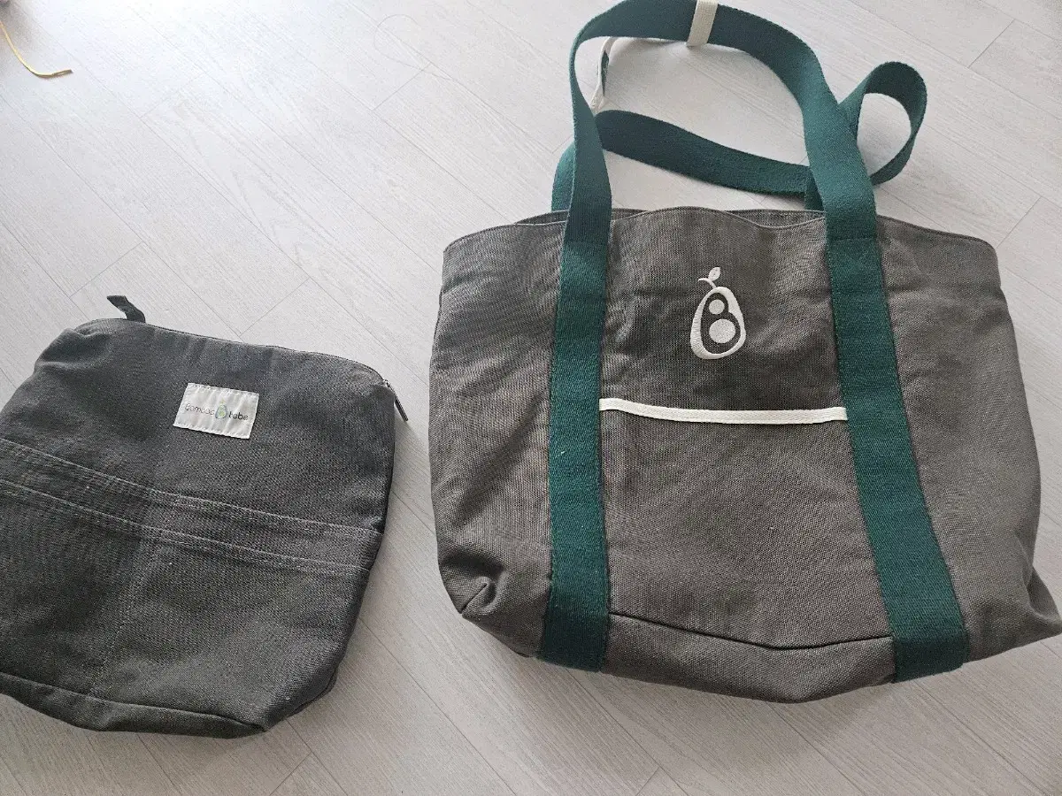밤부베베 기저귀가방