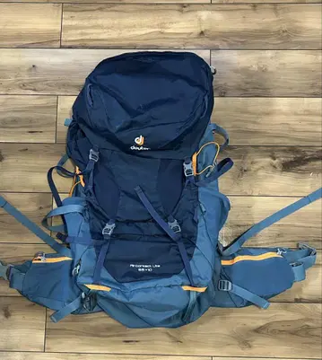 도이터 Futura Lite 65+10 백팩