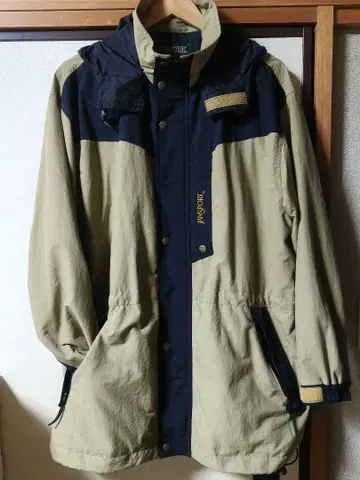 가격 인하 중 90's jansport 마운틴 후드티