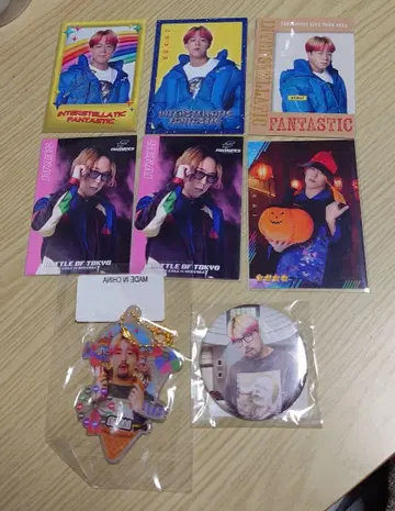 FANTASTICS 세계 포토 카드, 캔뱃지, 키링