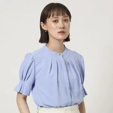 새상품 green label relaxing 소매 턱 숏 슬리브 블라우스