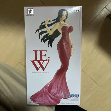원피스 Lady Eze Welling 피규어