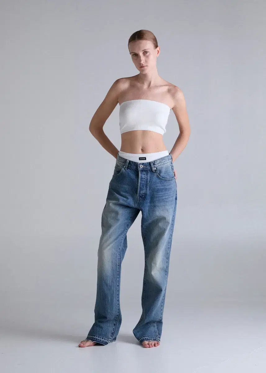 INNIR 252 RELAXED FLARE DENIM JEANS