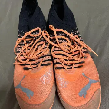 Puma FUTURE 2.4 풋살화 오렌지/블랙