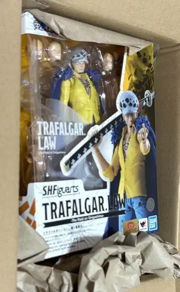 원피스 S.H.Figuarts 트라팔가 로 -오니가시마 토리이리-