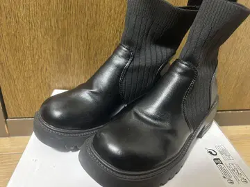 블랙 사이드 고어 부츠 통굽