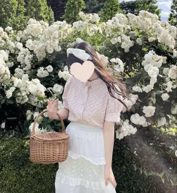 meltie 멜티 플라워 타르트 블라우스 핑크