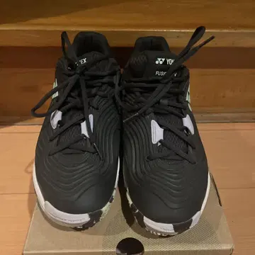 요넥스 파워 쿠션 퓨전 REV 5 27.0cm
