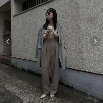 새상품급 ameri MEDI 2TUCK HIGH WAIST PANTS